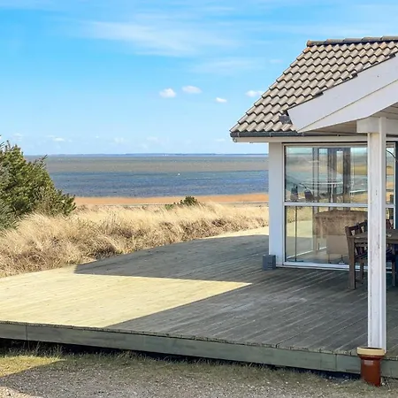 Cozy In Hvide Sande With Sauna بيت للعطل *