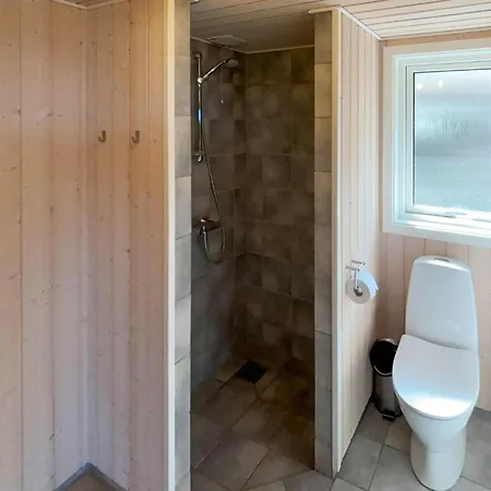 Cozy In Hvide Sande With Sauna بيت للعطل *